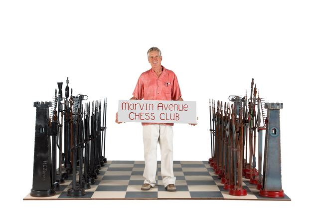 Marvin Avenue Chess Club: sculpture by Hardy Jones