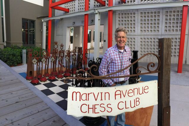 Marvin Avenue Chess Club: sculpture by Hardy Jones
