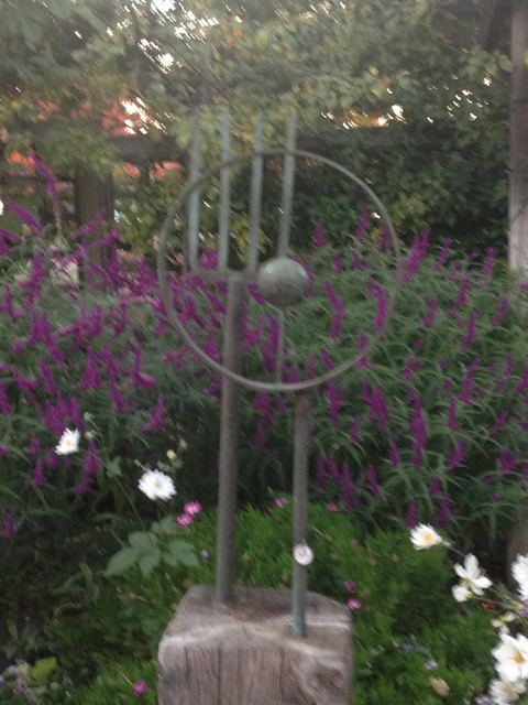 Jones: sculpture by Hardy Jones